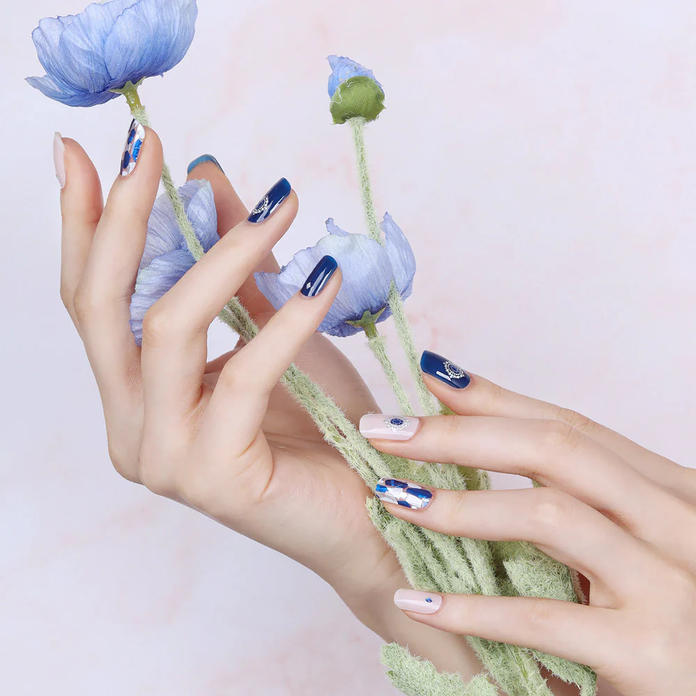 Gel Nail Strips - Sapphire Bling Shell - Image 2